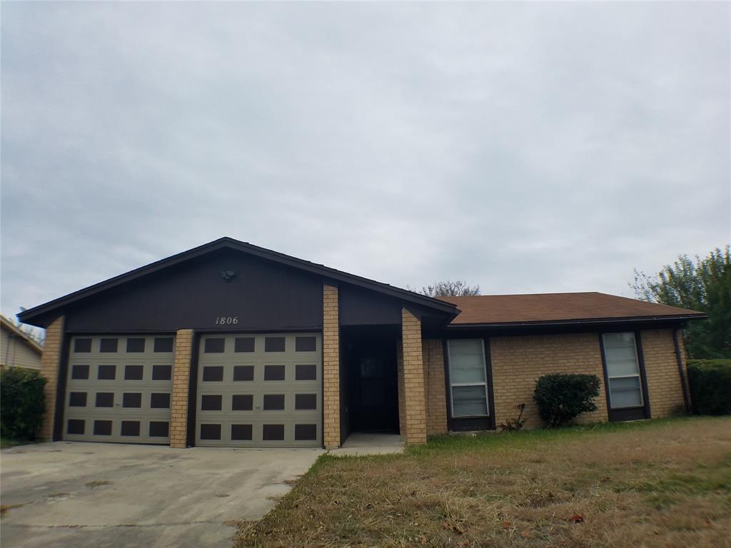 Foto principal - 1806 Stardust St