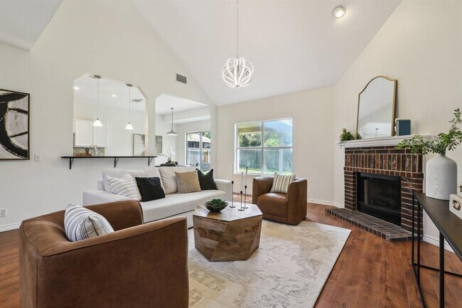 Foto del edificio - 2807 Glenwood Trail