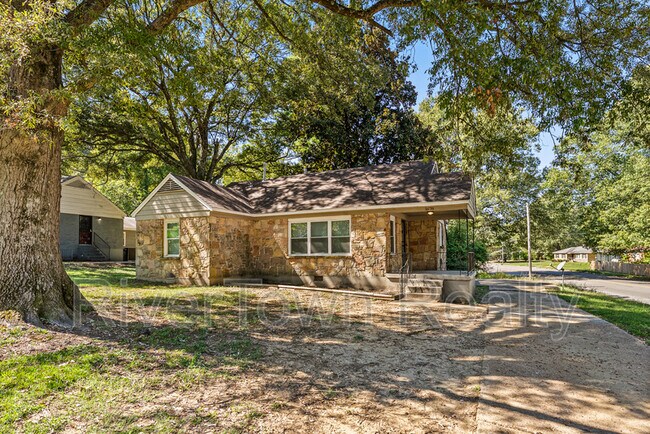 Foto del edificio - 1678 Alta Vista Ave