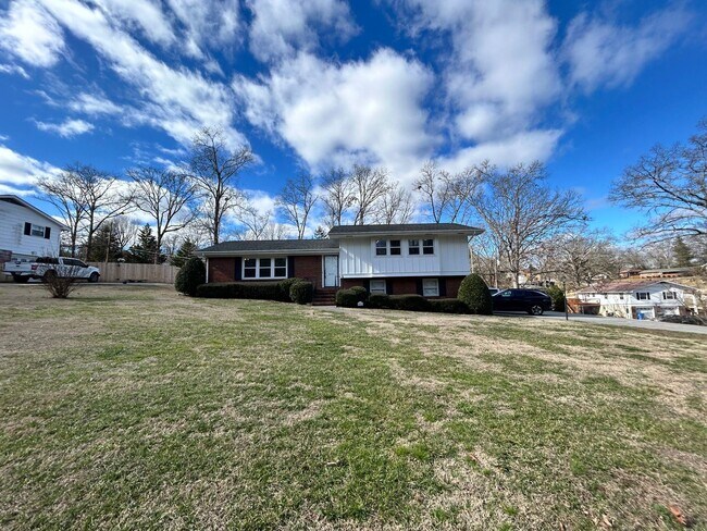 Building Photo - 3 br, 2 bath House - 4623 Norcross Road