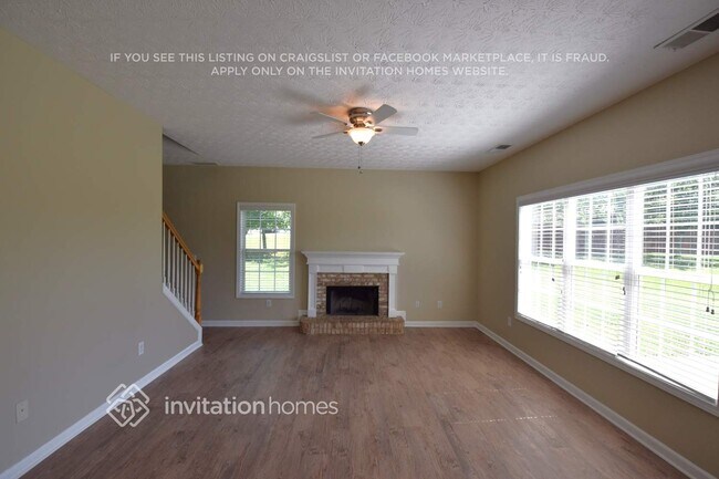 Foto del edificio - 1013 Crown Landing Pkwy