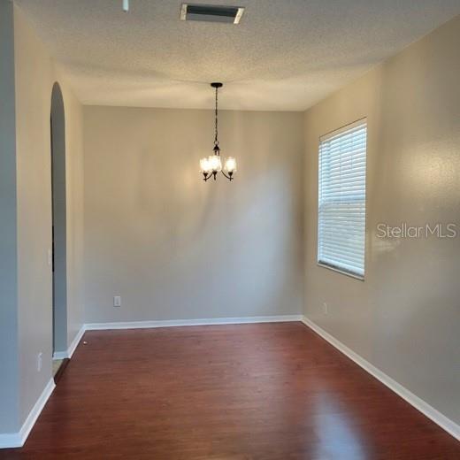 Building Photo - 10210 Beneva Dr