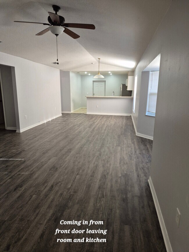 Foto del edificio - 2425 22nd St