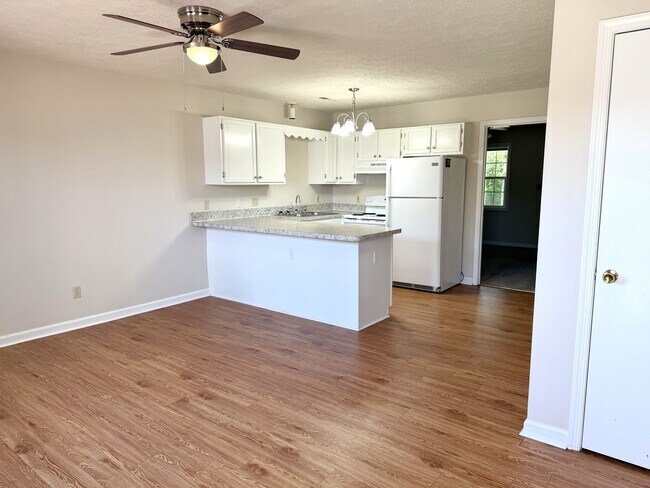 Foto del edificio - 1307 Homestead Garden Ct