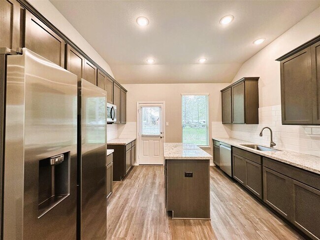 Foto del edificio - 19485 Loafers Ln