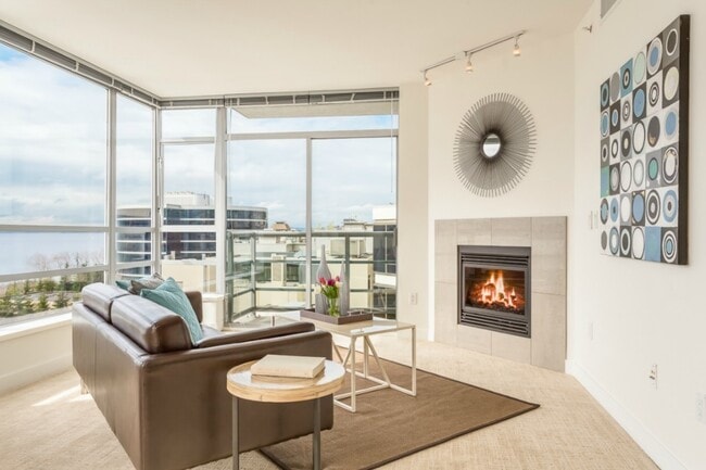 Building Photo - 2929 1st Ave