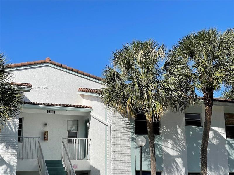 Building Photo - 2710 Forest Hills Blvd