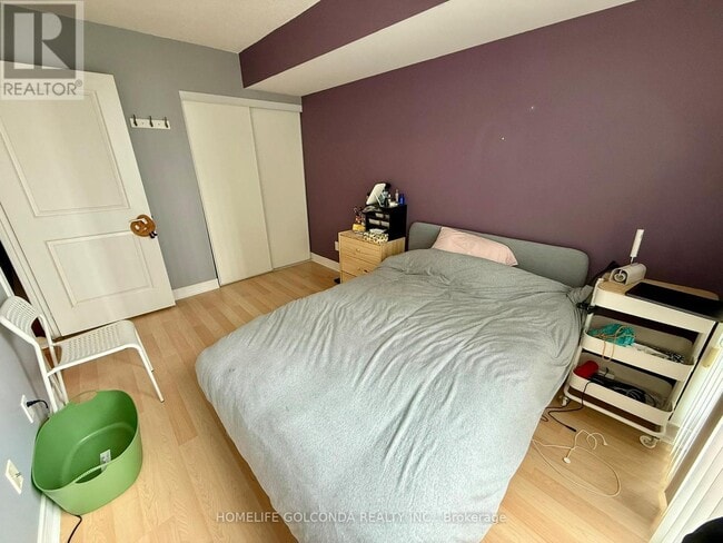 Building Photo - 31 Bales Ave