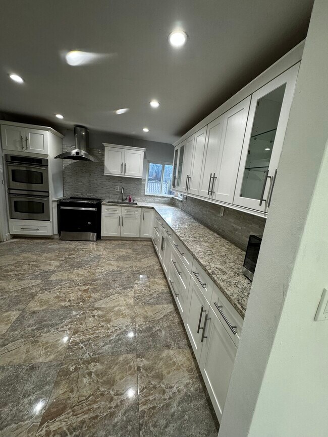 Photo - 1041 NE 178th Terrace House