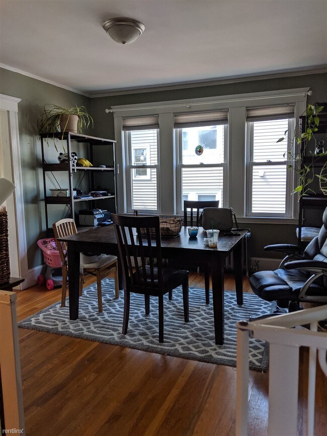 Building Photo - 2 br, 1 bath  - 307 Kittredge St # 2