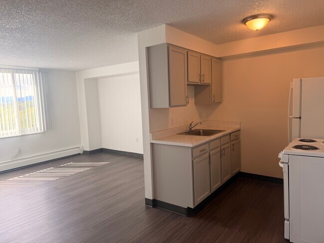 Foto del edificio - Francis Heights Senior Living Community