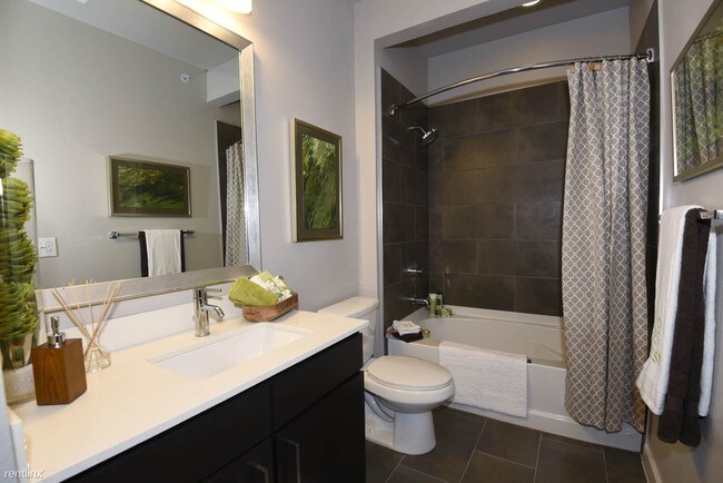 Foto del edificio - 1 br, 1 bath  - 20115 Holzwarth Rd
