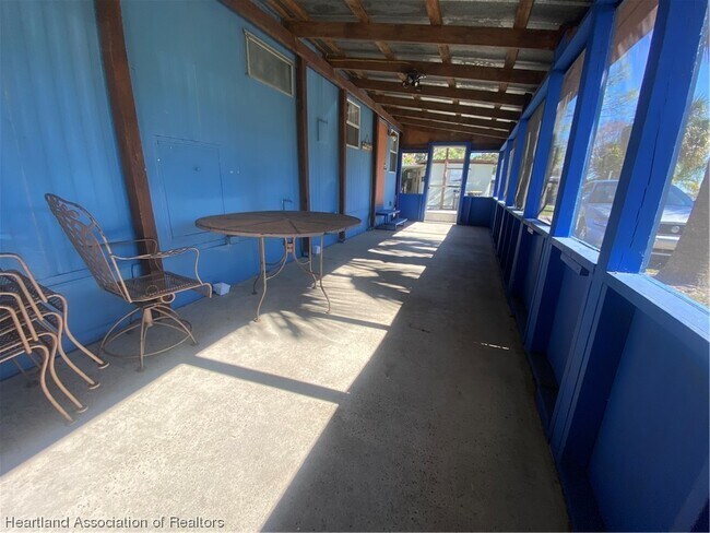 Building Photo - 1544 Fort Meade Rd