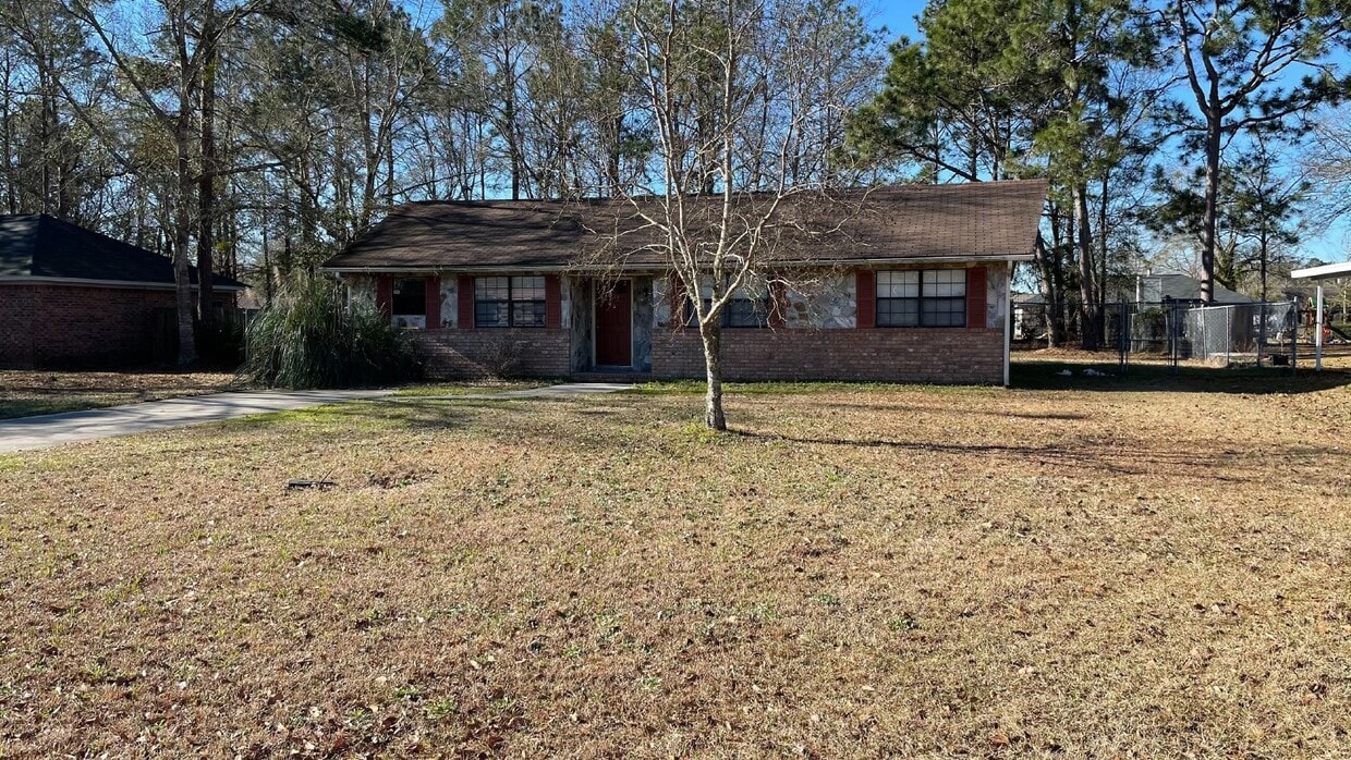 Primary Photo - Home For Rent