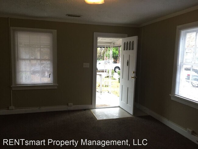 Foto del edificio - 4 br, 2 bath House - 1054 Ada Avenue