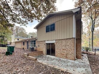 Building Photo - 1205 Golden Cir SW