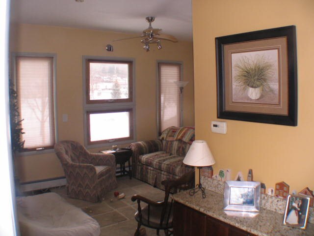 Primary Photo - 28 Lane Ave