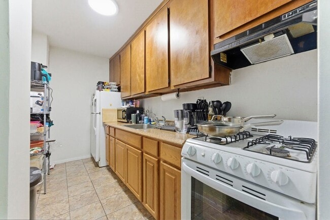 Photo - 201 St Pauls Ave Apartment