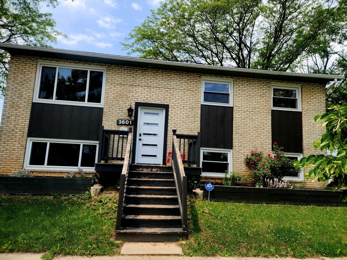 Foto principal - 3601 W 123rd Pl