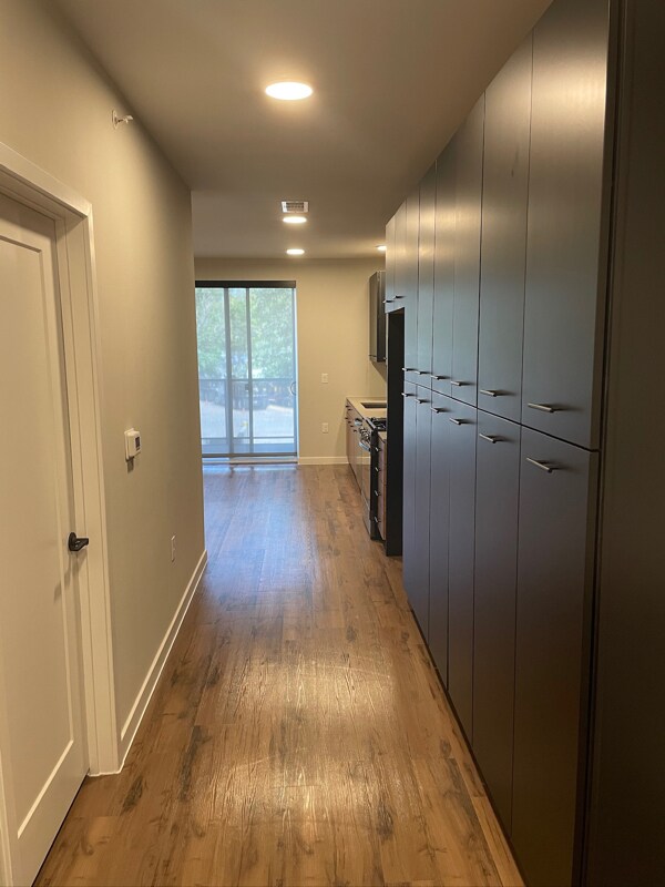 Foto del edificio - 4510 Terry-O Ln