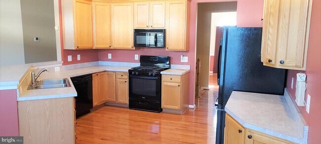 Building Photo - 5205 Joshua Tree Cir