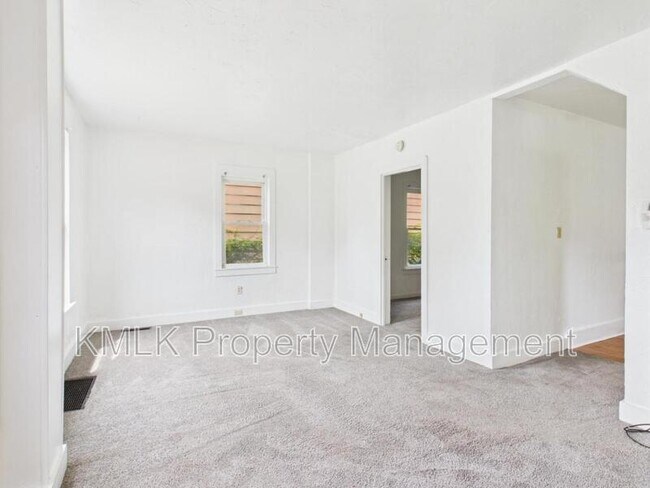 Foto del edificio - 529 Gage St