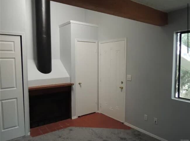 Building Photo - Charming Green Mountain Condo with Mountain Lifestyle Access