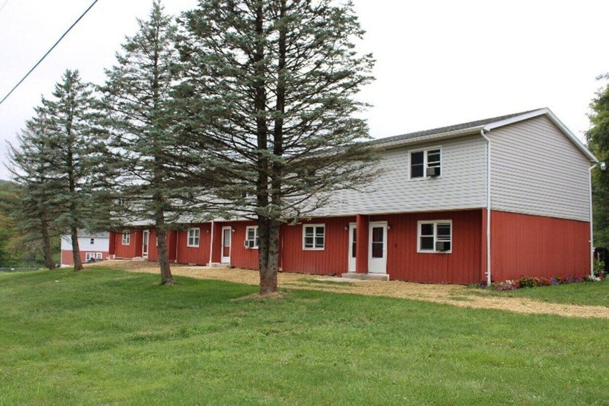 Primary Photo - Townhouse