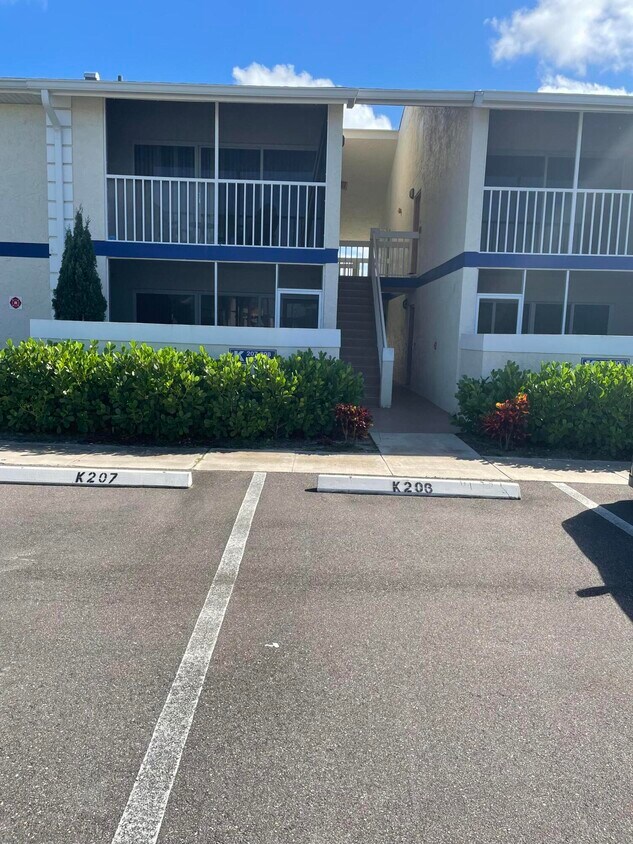 1520 SE Royal Green Cir Unit K206, Port Saint Lucie, FL 34952 Condo