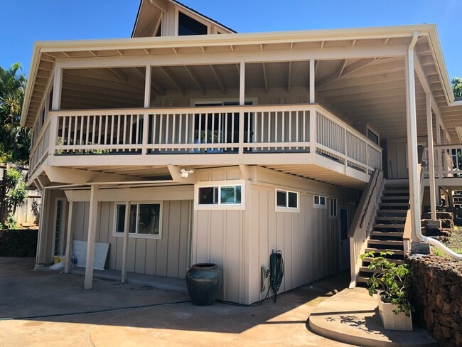 Building Photo - 5128 Lower Honoapiilani Rd