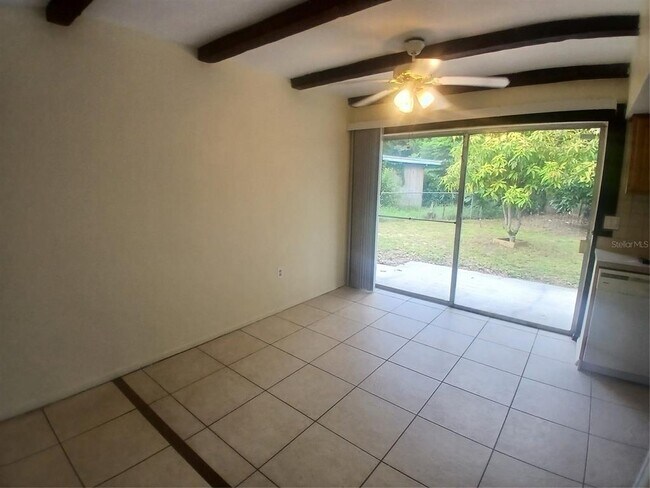 Foto del edificio - 3656 Ranchwood Rd