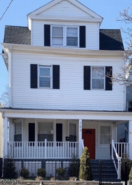 Primary Photo - 162 N 12th St