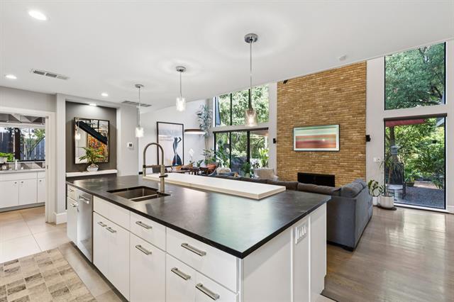 Foto del edificio - 2934 Maple Springs Blvd