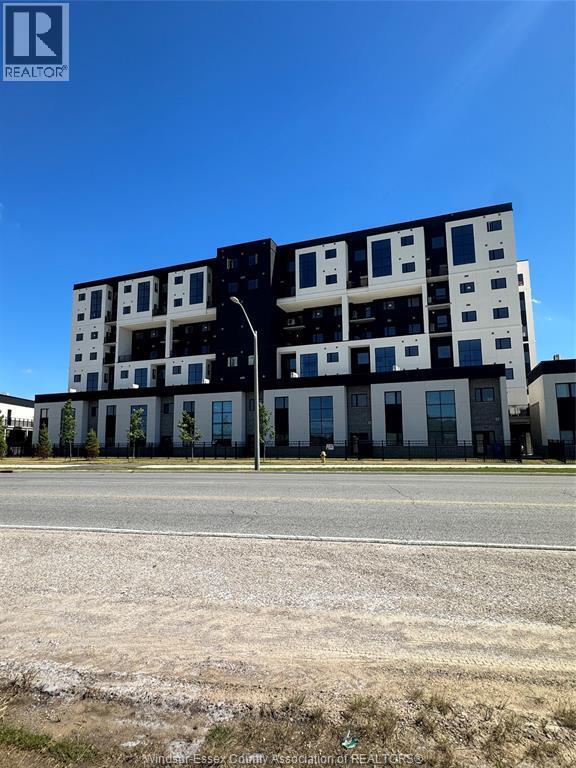 Building Photo - 4400 Laurier Pkwy