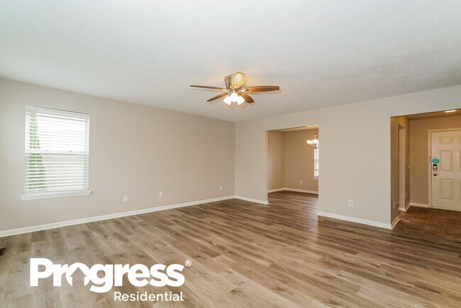 Foto del edificio - 6439 Kelsey Dr