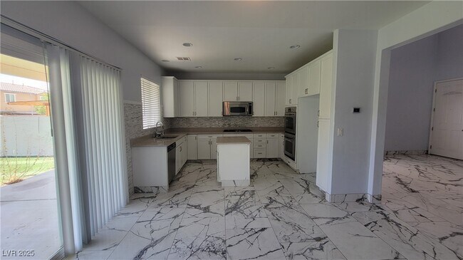 Foto del edificio - 4916 Harold St