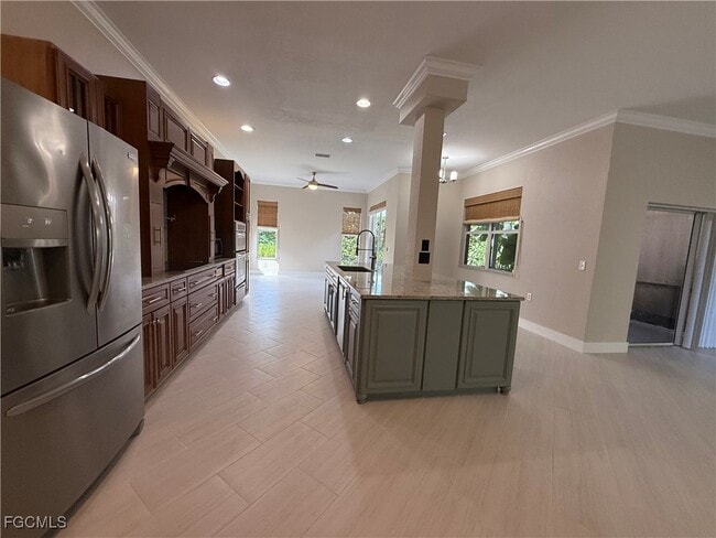 Foto del edificio - 8689 Spring Mountain Way