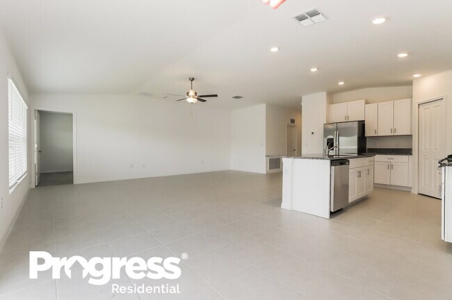Foto del edificio - 4133 84th Ct NW