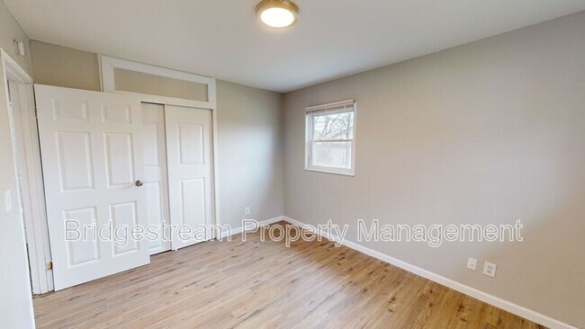 Foto del edificio - 4196 Melgrove Ave
