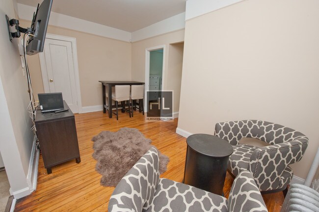 Foto del edificio - 3060 35th St