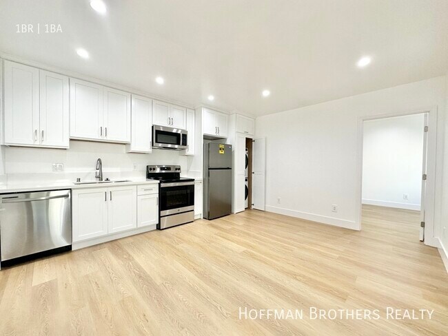 Foto del edificio - 3422 S Centinela Ave