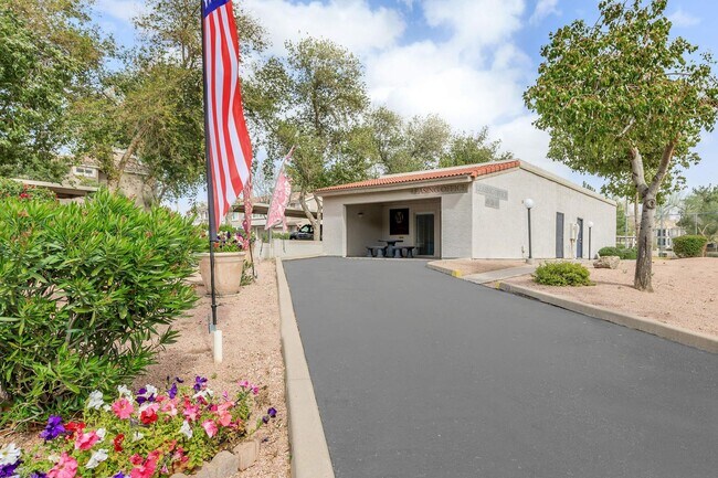 Foto del edificio - Marabrisa Condominiums