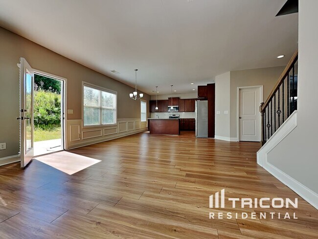 Building Photo - 4852 Tower View Dr Snellville GA