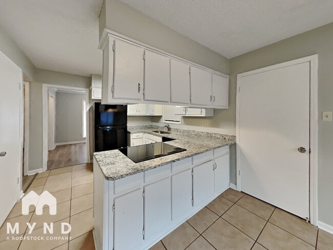 Building Photo - 7071 Atherton Cove