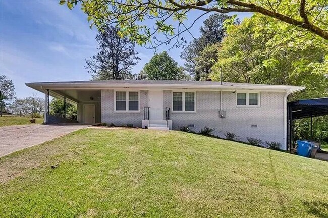 Foto del edificio - 266 Hurt Dr SE