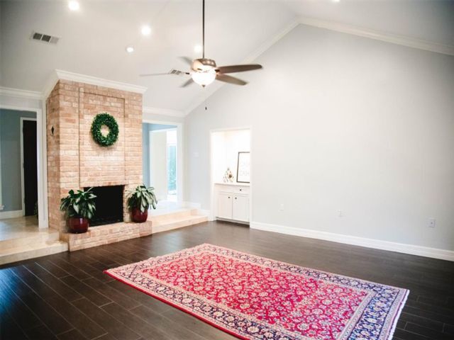 Building Photo - 1110 Forest Home Dr