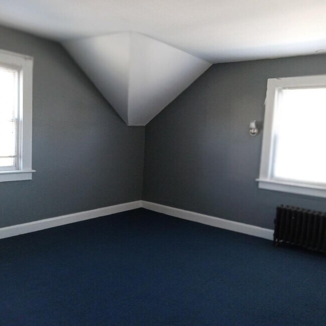 Foto del edificio - 25 Pecks Rd