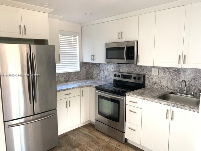 Foto del edificio - 1478 NW 1st St