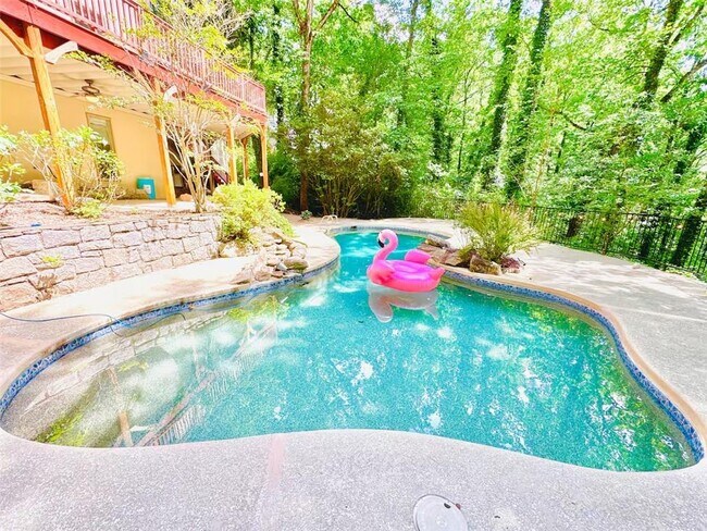 Foto del edificio - 175 River Ct Pkwy