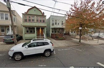 Building Photo - 78 Sterling Ave